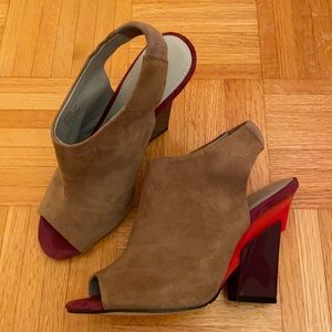 Calvin Klein Gilliane Abstract Multicolour Heel